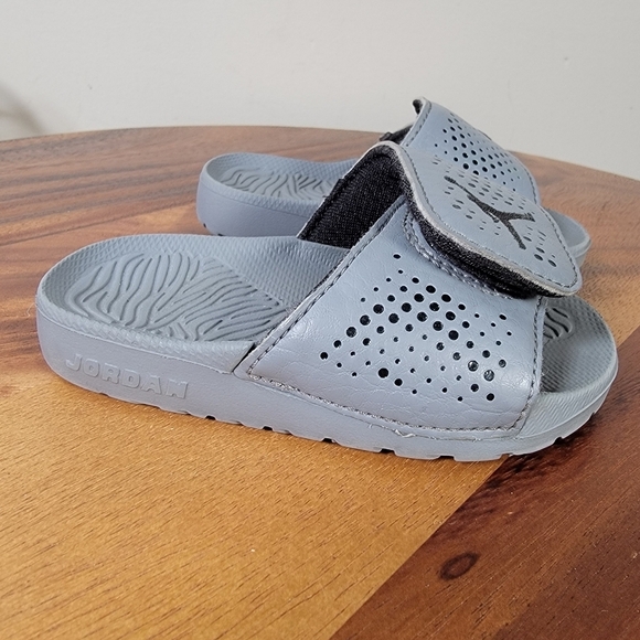 Jordan Hydro 5 Kids Gray Slide Sandals Size 7C - Picture 4 of 14